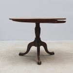 1774&nbsp;6388&nbsp;TEA TABLE